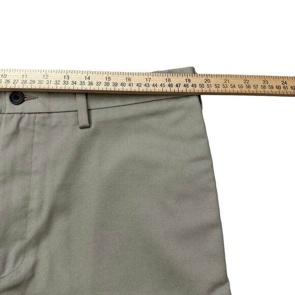 Eddie Bauer Shorts Men's 38 Tall Khaki Tan Preppy Tailored Flat Front 10" - Picture 8 of 9